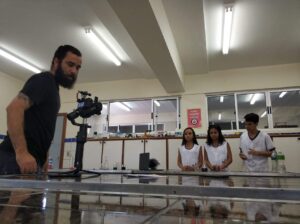 Julho está se esvaindo como areia pelas mãos, e agosto, com sua energia vibrante e promissora, já se anuncia no horizonte. Com ele, chega a tradicional corrida por matrículas nas escolas e faculdades de Brasília e do Distrito Federal. É um período frenético, marcado por pais e alunos em busca da instituição ideal para o ano letivo de 2025. E é neste momento crucial que a decisão de investir em uma estratégia de marketing educacional se torna o grande diferencial para o sucesso da sua instituição. Por que agosto é o momento ideal para a sua estratégia?
