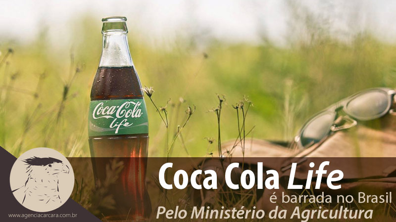 Coca-cola Life barrada no Brasil Nova bebida com 13 gramas a menos de açúcar que a versão original tem na composição a mistura de açúcar e adoçante, fora da regulamentação do Ministério da Agricultura para refrigerantes