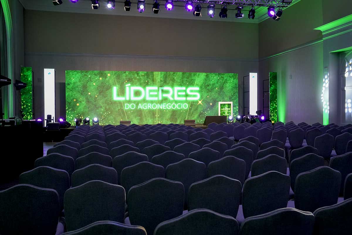 Agência Carcará: Reconhecida no Prêmio Líderes do Agronegócio 2025 como Líder em Comunicação e Marketing